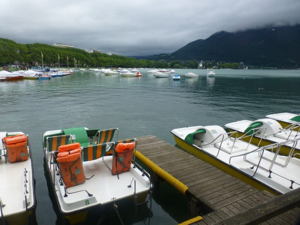 bateau-annecy-haute-savoie