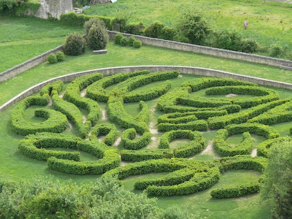 jardin-sevigne-grignan