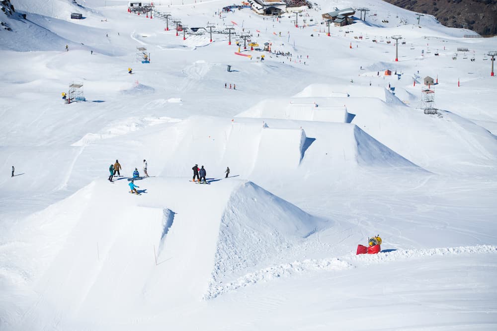 snowpark-snow-les-angles