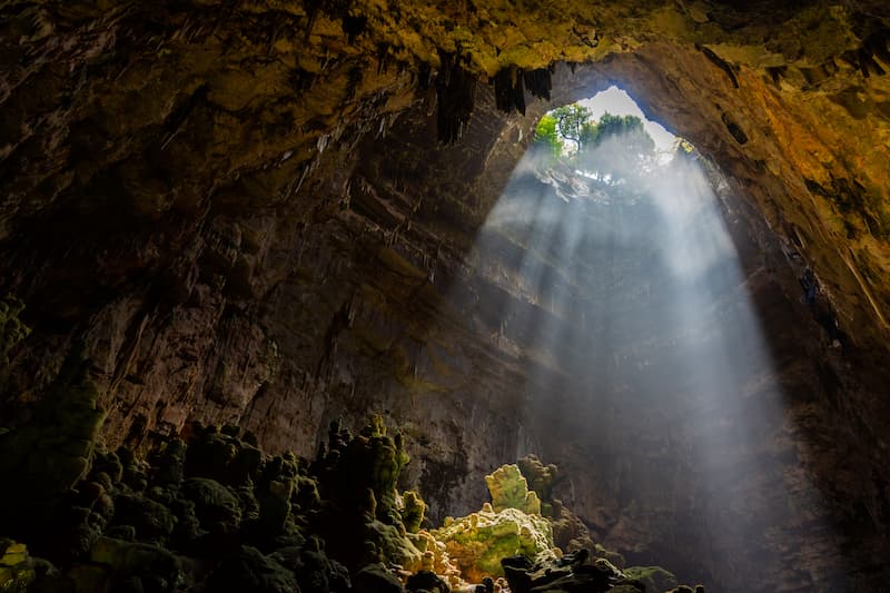 grotte-rochecourbiere
